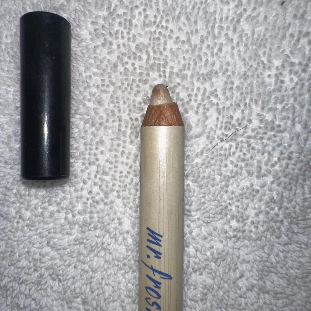 Benefit Mr.‎ Frosty Pearly White Eye Pencil Shimmer Crayon Discontinued Rare